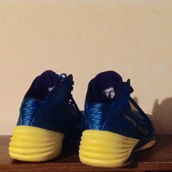 Nike Hyperdunk 2013 shoes for men, size 16
